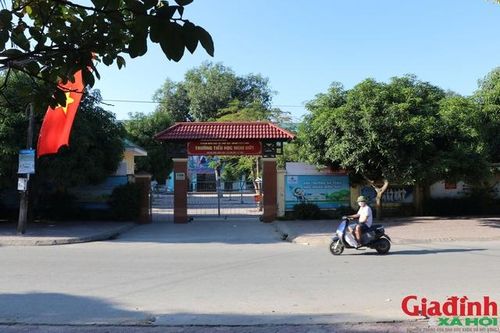 Thu chi đầu năm học, hướng dẫn một đằng, làm một nẻo