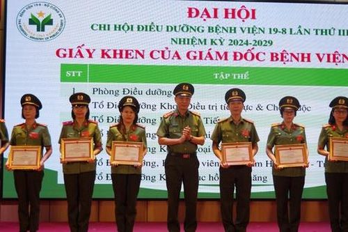 Đẩy mạnh chuyển đổi số trong công tác điều dưỡng giúp nâng cao sự hài lòng của người bệnh
