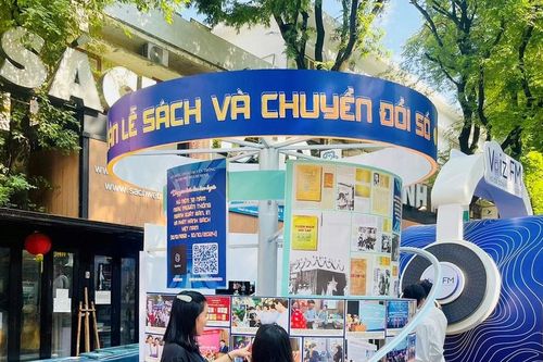 TPHCM khai mạc tuần lễ sách và chuyển đổi số