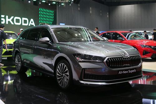Chi tiết Skoda Superb, wagon sắp ra mắt Việt Nam
