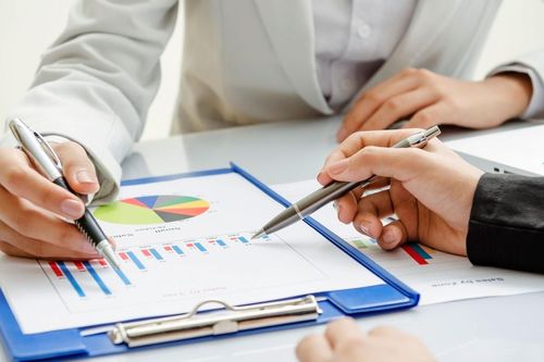 Cách các công ty kiểm toán kiếm bộn tiền trong nháy mắt