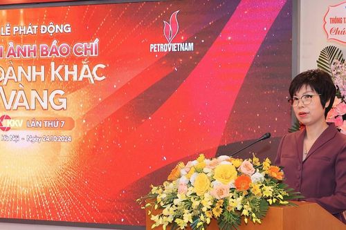 Thúc đẩy sự phát triển của ảnh báo chí bằng 'Khoảnh khắc Vàng'