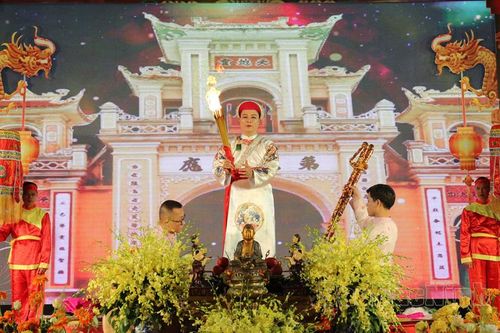 Bộ Văn hóa, Thể thao và Du lịch đề nghị Bắc Ninh chấn chỉnh hoạt động hầu đồng không đúng quy định