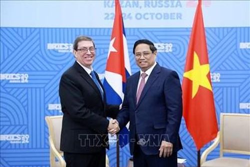 Thủ tướng Phạm Minh Chính tiếp Bộ trưởng Bộ Ngoại giao Cuba