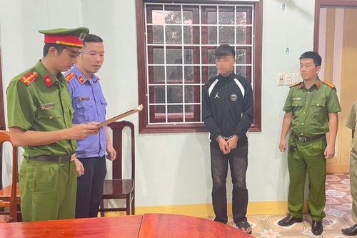 'Báo thủ' hết dương oai!