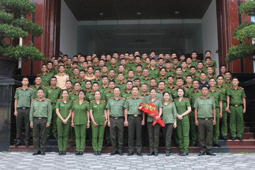 Đoàn VĐV Công an TP Đà Nẵng xuất quân dự Đại hội Khỏe Vì an ninh Tổ quốc và Hội thi điều lệnh, quân sự, võ thuật