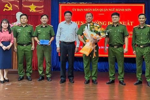 CAQ Ngũ Hành Sơn được khen thưởng đột xuất vì thành tích xuất sắc trong công tác triệt phá thành công 2 vụ mua bán trái phép chất ma túy