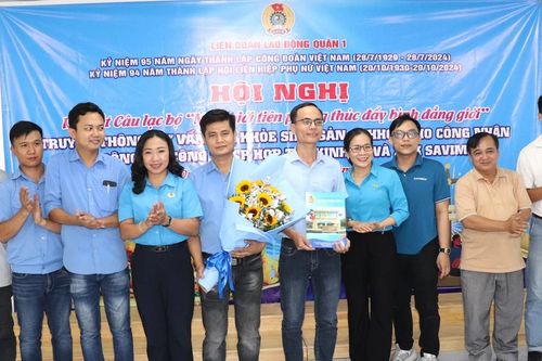 Câu lạc bộ 'Nam giới tiên phong thúc đẩy bình đẳng giới' đầu tiên trong doanh nghiệp