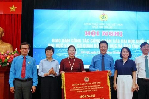 Giao ban khối thi đua số 1 Công đoàn Giáo dục Việt Nam