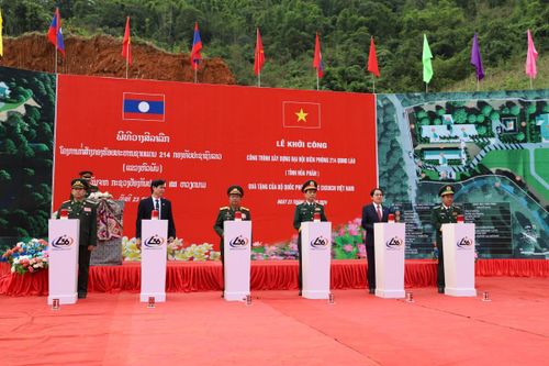 Tiếp tục vun đắp mối quan hệ Việt Nam-Lào 'mãi mãi xanh tươi, đời đời bền vững'
