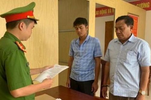 Vụ chủ tịch thị trấn bị điều tra vì lạm quyền: Khởi tố cha con một giám đốc
