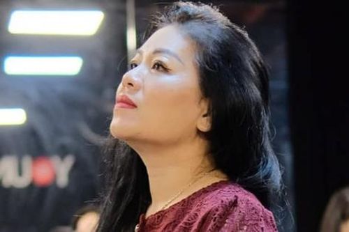 Ca sĩ Anh Thơ và nỗi oan 'con của ông hàng xóm'