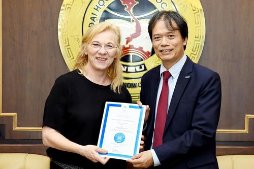 Thêm đại học Việt Nam đạt tiêu chuẩn nước ngoài