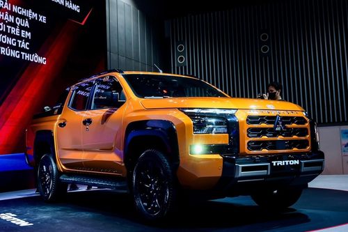 Gian hàng Mitsubishi Motors Việt Nam hút khách tham quan tại Triển lãm VMS 2024