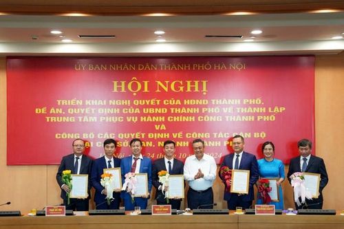 TP Hà Nội và nhiều tỉnh, thành bổ nhiệm, điều động nhiều nhân sự chủ chốt