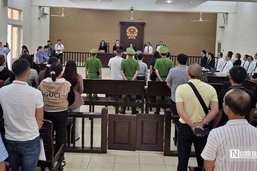 Phiên tòa xét xử vụ cháy quán karaoke An Phú, 32 người tử vong: Nhân chứng khai gì?