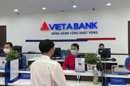 Em dâu Tổng Giám đốc Việt Phương Group thoái bớt vốn tại VietABank