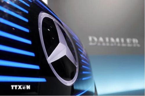 Lợi nhuận của Mercedes lao dốc