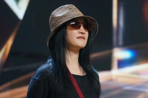 Nữ diễn viên nhận cái kết đắng khi chỉ bỏ 1 triệu làm từ thiện dù có tài sản lên đến 4000 tỷ đồng
