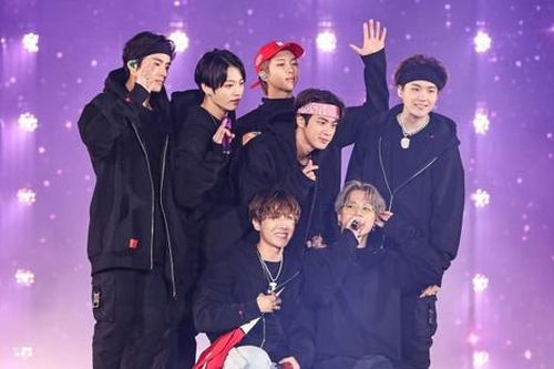 Jin thừa nhận thiếu sót khi hoạt động cùng BTS