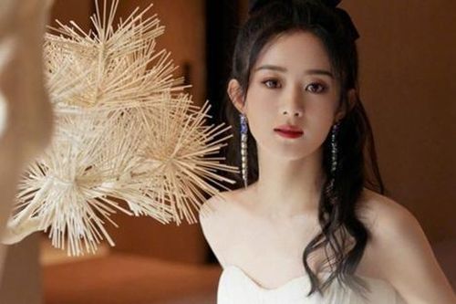 Triệu Lệ Dĩnh có phản ứng khi bị giục lấy chồng