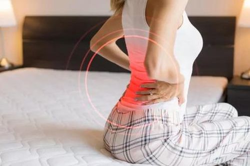 Lưng tê ran, cảm giác kim châm ở lưng là bệnh gì?