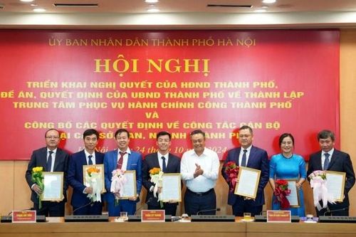 Nhân sự 24/10: Hà Nội điều động, bổ nhiệm nhiều nhân sự quan trọng