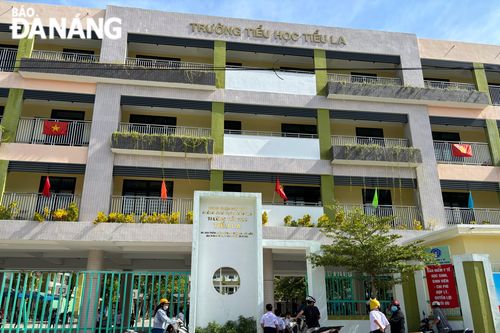 Thông tin yêu cầu để lại điều hòa cho nhà trường là không chính xác