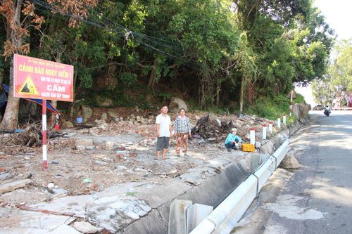 Hộ dân ở chân đèo Cả khiếu nại bồi thường đất ở: Không có cơ sở giải quyết