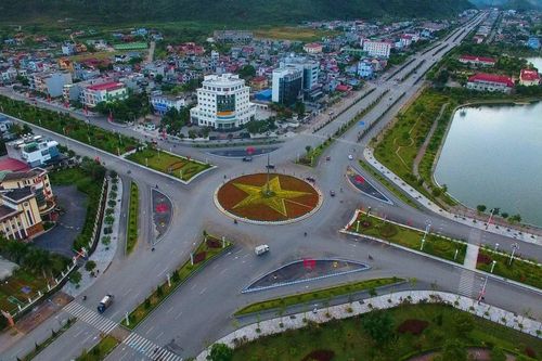 Phát huy truyền thống, xây dựng thành phố phát triển toàn diện