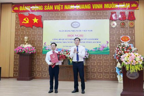 Giao quyền Giám đốc Ngân hàng Nhà nước Chi nhánh tỉnh cho đồng chí Nguyễn Đình Vinh