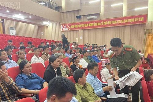 Văn Bàn phát huy vai trò người có uy tín trong đồng bào dân tộc thiểu số