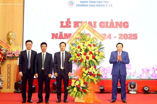 Trường Cao đẳng Y tế Phú Thọ khai giảng năm học 2024-2025