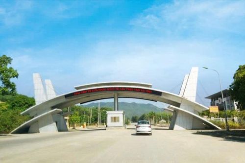Hà Tĩnh đề xuất đẩy nhanh tiến độ các dự án hạ tầng thương mại khu vực cửa khẩu