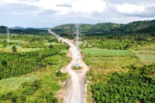 Dự án đường tránh nghìn tỷ chậm tiến độ do vướng trụ điện cao thế