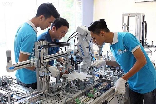 Thêm chính sách để lao động thu nhập thấp được học nghề
