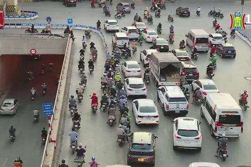 Xử lý nghiêm vi phạm gây ùn tắc giao thông giờ cao điểm