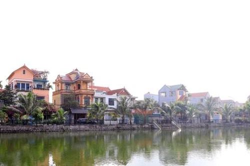 Tin tức đặc biệt trên báo in Hànôịmới ngày 25-10-2024