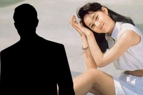 Nàng hậu chật vật làm lại cuộc đời sau khi bị bạn trai cũ tống tiền