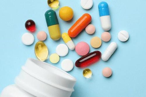 Các loại thuốc điều trị bệnh võng mạc