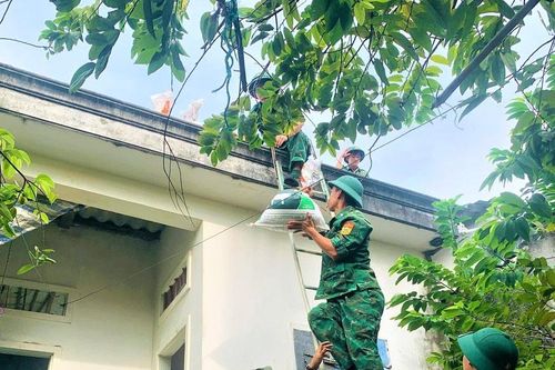 Quảng Ngãi: Tạm hoãn các cuộc họp không cần thiết để tập trung chống bão số 6