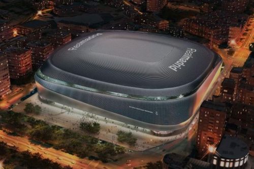 Real Madrid đóng mái vòm sân Bernabeu để đấu Barcelona