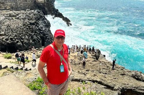 Nam du khách tử vong khi chụp ảnh ở 'bẫy tử thần' tại Bali
