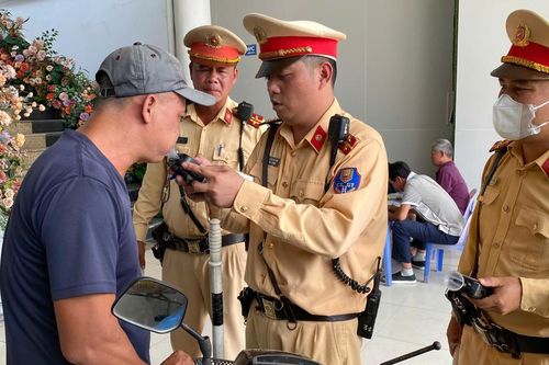 Đề xuất nâng mức phạt với vi phạm nồng độ cồn