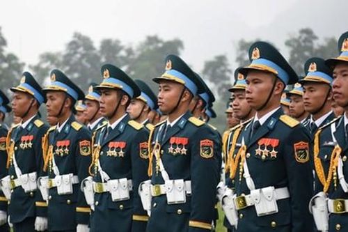 Bộ Quốc phòng đề xuất tăng hạn tuổi cao nhất của SĨ QUAN phục vụ tại ngũ