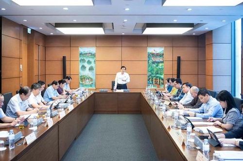 Đại biểu Quốc hội đề xuất nhiều giải pháp thúc đẩy tăng trưởng bền vững