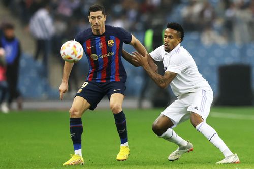 Siêu kinh điển Real Madrid-Barcelona: Ai mới xứng đáng làm 'vua'?