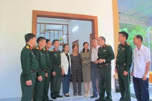 Ngôi nhà ấm tình đồng đội