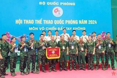 Những 'bông hồng' đam mê võ thuật