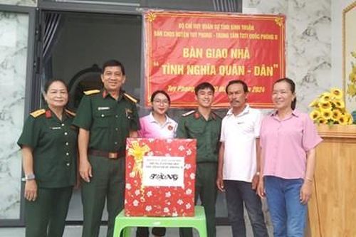 Chung tay xóa nhà tạm, nhà dột nát cho người nghèo